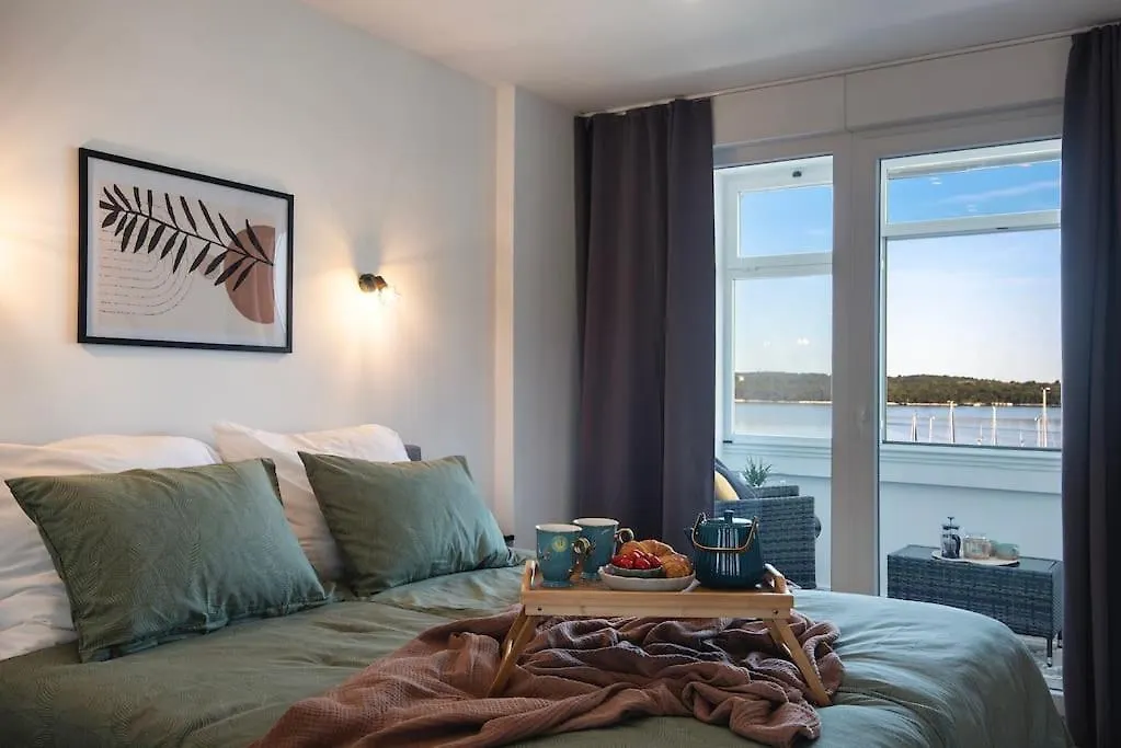 פולה Harbor View Apartment קרואטיה