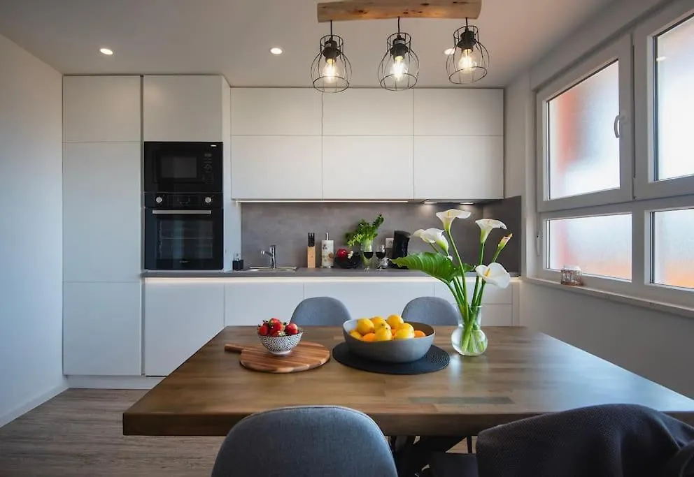 פולה Harbor View Apartment
